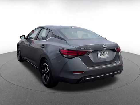 Used 2025 Nissan Sentra SV image 11