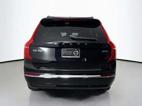 Certified 2023 Volvo XC90 B5 Plus w/ Protection Package Premier image 7