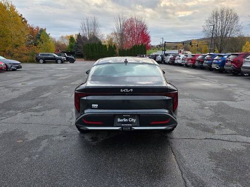 New 2025 Kia K4 LXS image 6