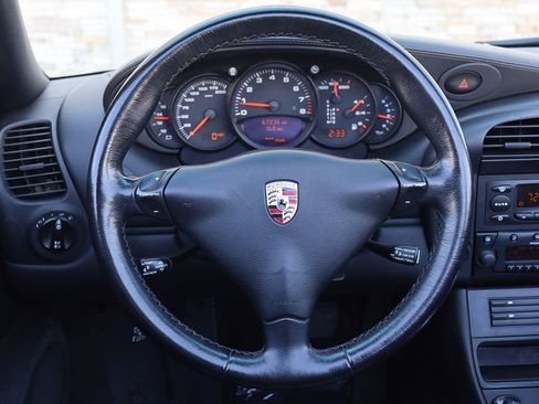 Used 2002 Porsche 911 Carrera image 14