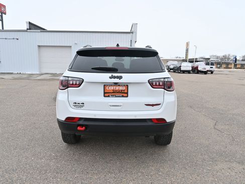 Certified 2024 Jeep Compass Trailhawk image 7