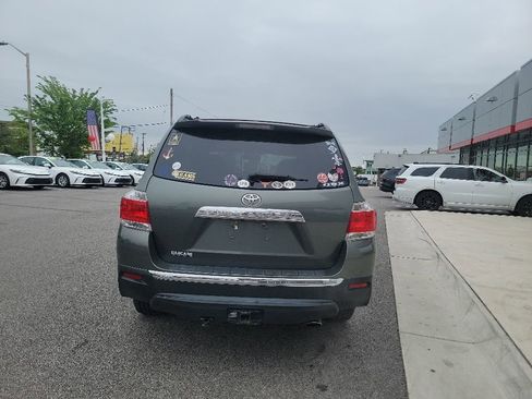 Used 2013 Toyota Highlander Limited FWD image 14