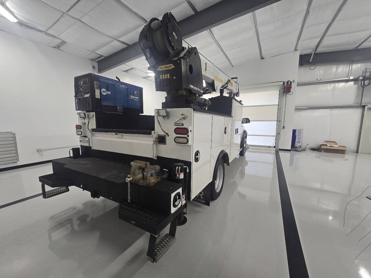 Used 2022 RAM 5500 Tradesman AWD/4WD image 10