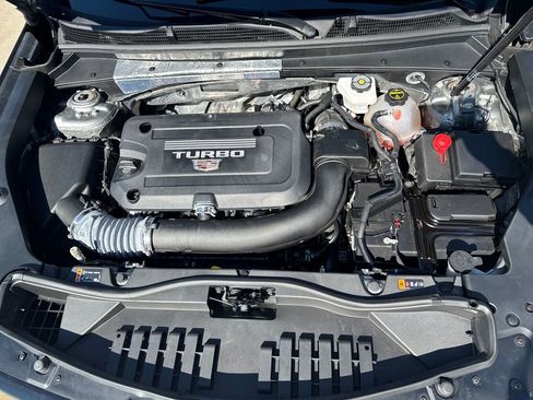 Used 2024 Cadillac XT4 Sport image 22