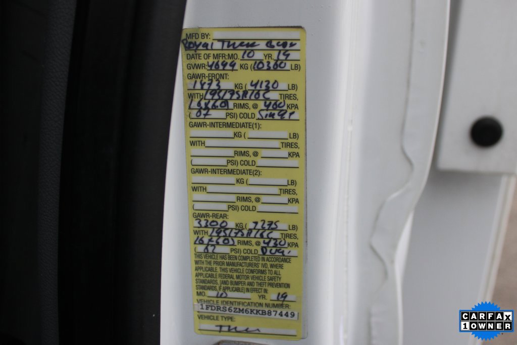 Used 2019 Ford Transit 350 138 DRW w/ Premium Package RWD image 38