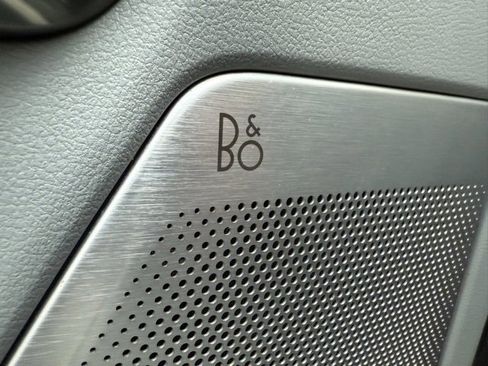 Used 2022 Ford F150 Limited image 15