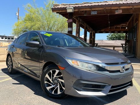 Used 2016 Honda Civic EX image 2