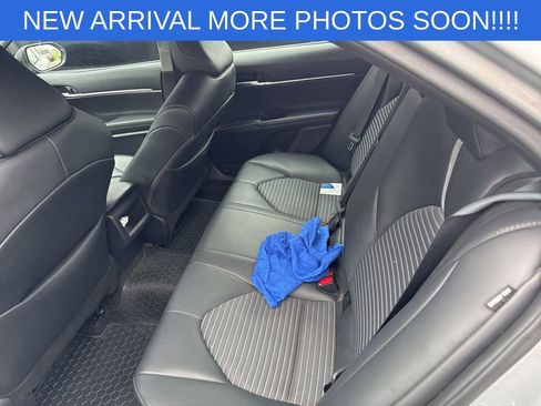 Used 2024 Toyota Camry SE FWD image 13