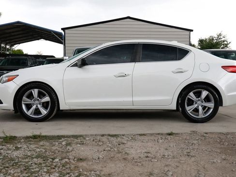 Used 2013 Acura ILX w/ Premium Package FWD image 3