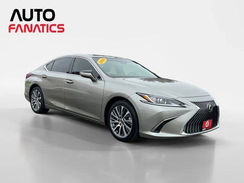 Used 2020 Lexus ES 350 ES 350 Sedan 4D w/ Premium Package image 7