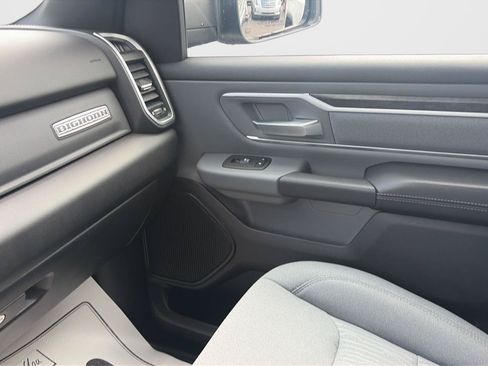 Used 2023 RAM 1500 Big Horn AWD/4WD image 25