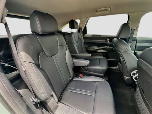 Used 2025 Kia Sorento EX AWD/4WD image 28