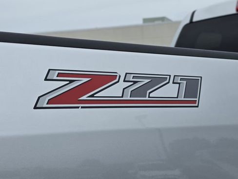 Used 2015 Chevrolet Colorado Z71 RWD image 29