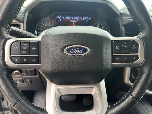 Used 2024 Ford Expedition Max XLT AWD/4WD image 14