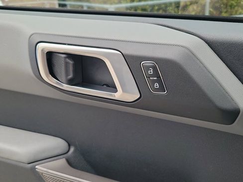 Used 2023 Ford Bronco Black Diamond image 20