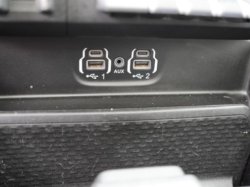 Certified 2020 RAM 1500 Laramie w/ Sport Appearance Package image 32