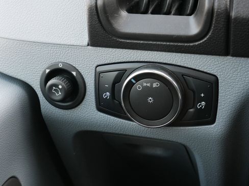 Used 2015 Ford Transit 250 130 Low Roof image 14