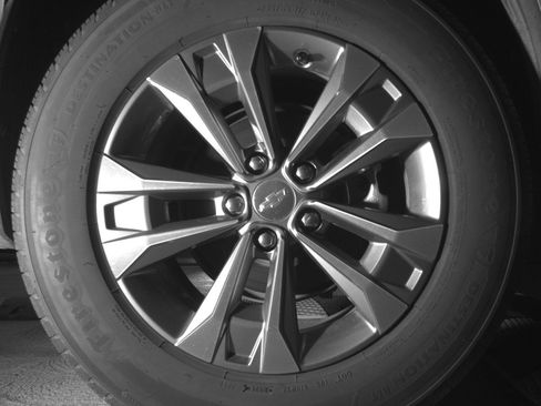 Used 2025 Chevrolet Equinox LT image 15