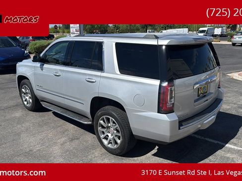 Used 2018 GMC Yukon Denali RWD image 5