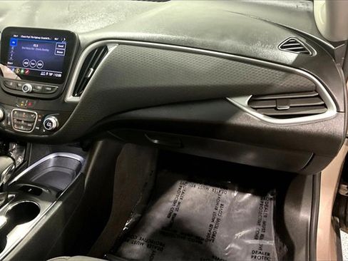Used 2023 Chevrolet Malibu LT image 27