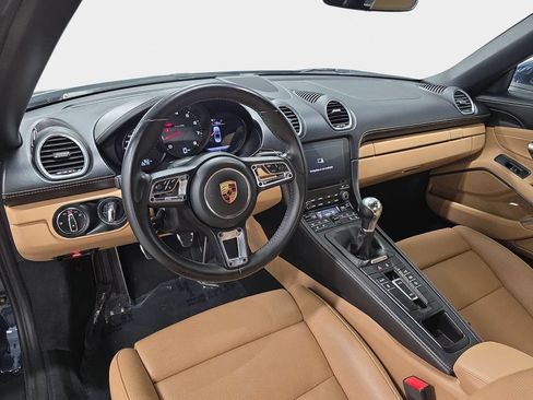 Certified 2021 Porsche 718 Boxster RWD image 12