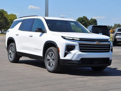 New 2026 Chevrolet Traverse LT w/ Driver Confidence Package