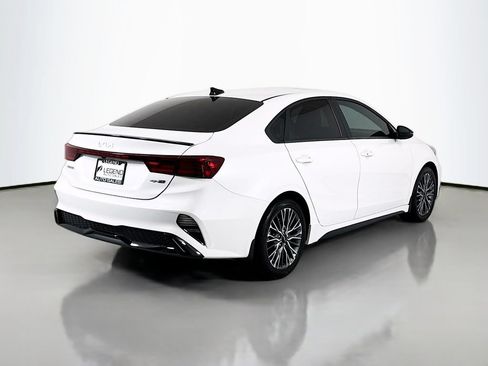 Used 2024 Kia Forte GT-Line w/ GT-Line Premium Package FWD image 4