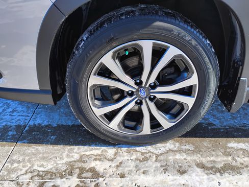 Used 2022 Subaru Forester Limited w/ Popular Package #2 image 22