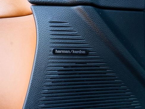 Used 2018 Dodge Challenger SRT Hellcat image 19