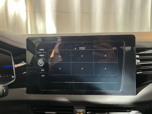 Certified 2025 Volkswagen Jetta Sport image 18