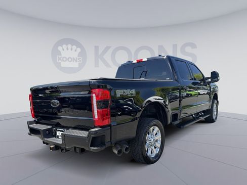 Used 2025 Ford F250 Lariat w/ Black Appearance Package AWD/4WD image 7