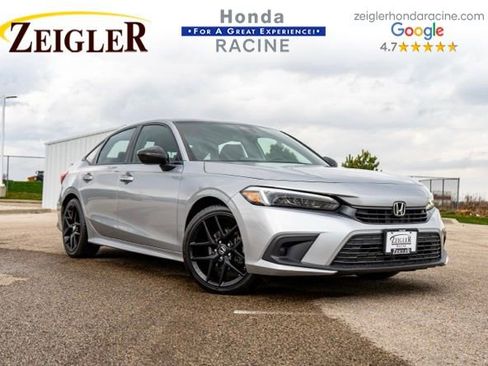 Used 2024 Honda Civic Sport image 1