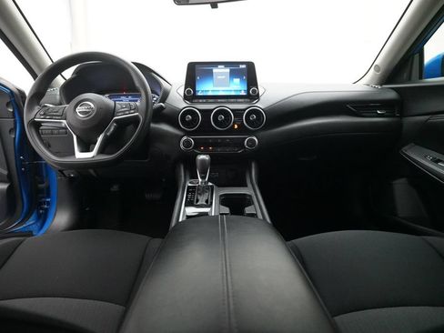 Used 2023 Nissan Sentra SV FWD image 5