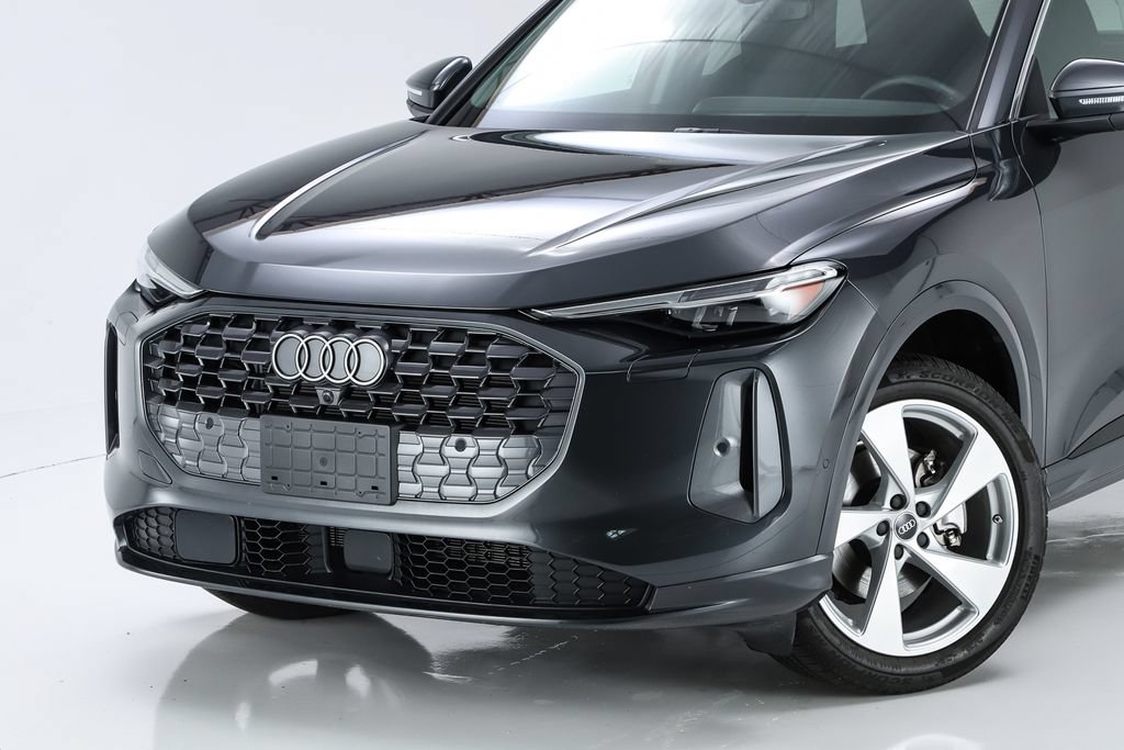 Used 2025 Audi Q5 Premium w/ Premium Plus AWD/4WD image 45