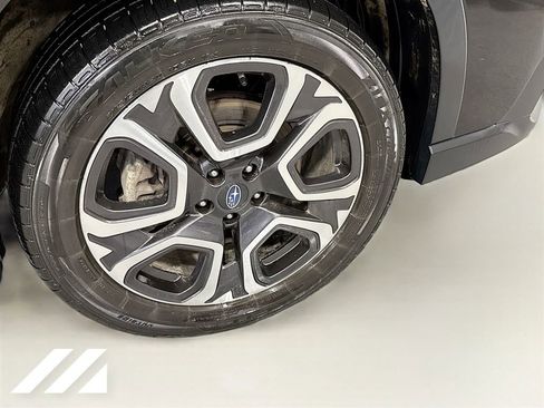 Used 2023 Subaru Ascent Touring AWD/4WD image 34