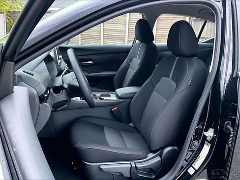 New 2025 Nissan Sentra SV image 15