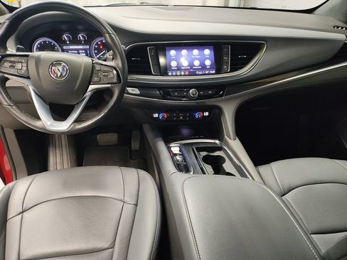 Used 2024 Buick Enclave Essence FWD image 32