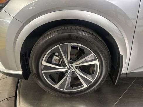 Used 2024 Lexus RX 350 Premium w/ Accessory Package (Z1) AWD/4WD image 32
