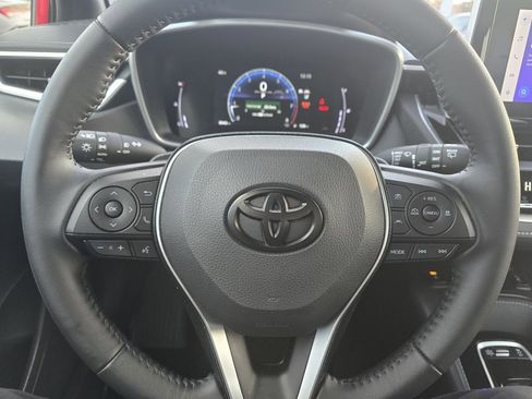 Certified 2025 Toyota Corolla XSE image 20