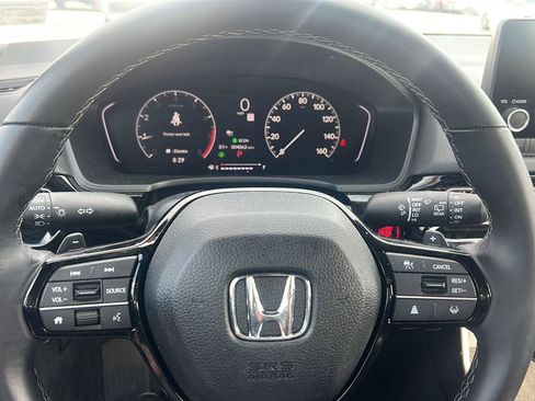 Used 2025 Honda Civic Sport image 12