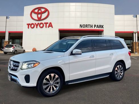 Used 2017 Mercedes-Benz GLS 450 4MATIC image 1