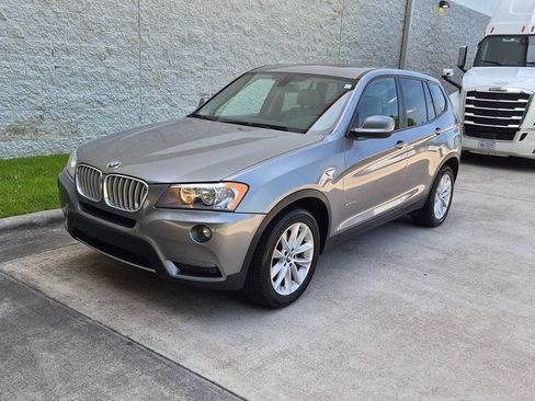 Used 2014 BMW X3 xDrive28i AWD/4WD image 2