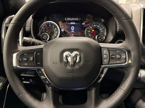 Used 2025 RAM 1500 Laramie w/ Sport Appearance Package AWD/4WD image 12