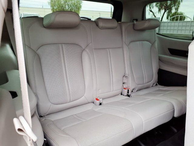 Used 2022 Jeep Wagoneer Series II AWD/4WD image 15