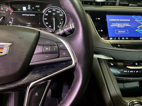 Used 2024 Cadillac XT5 Premium Luxury FWD image 13