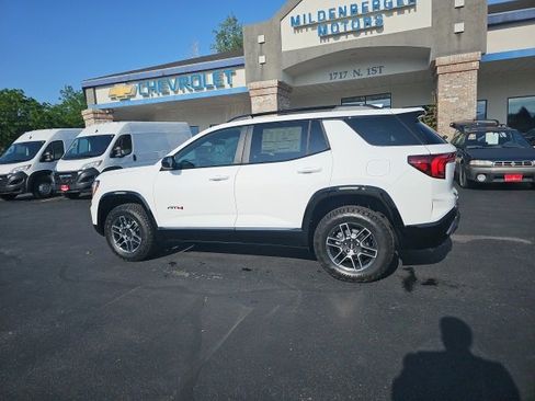 New 2026 GMC Terrain AT4 w/ LPO, Floor Liner Package image 47