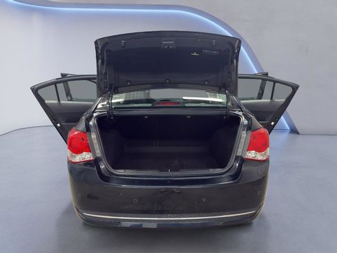 Used 2015 Chevrolet Cruze LTZ w/ Sun, Sound and Sport Package image 11