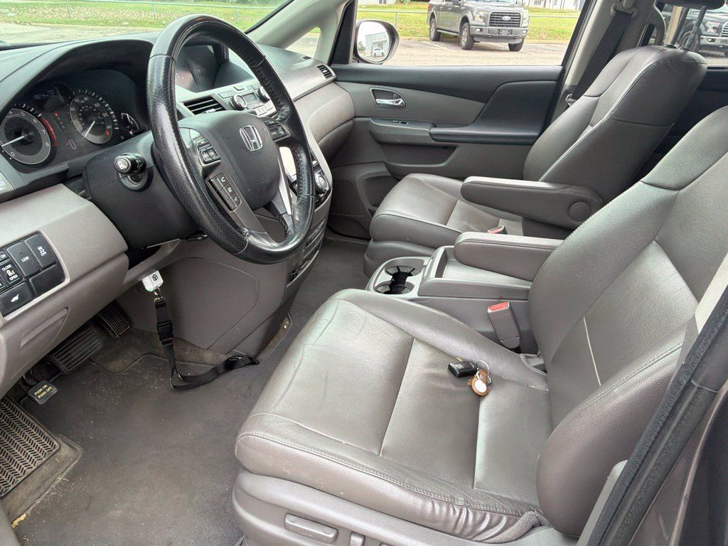 Used 2015 Honda Odyssey EX-L image 13