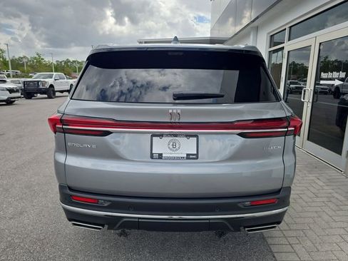 New 2026 Buick Enclave Preferred w/ Power Package FWD image 7