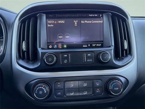 Used 2019 Chevrolet Colorado LT image 17